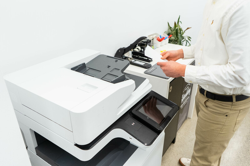 How to Choose the Right Photocopier for Your Office 2 How to Choose the Right Photocopier for Your Office 2